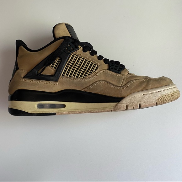 Jordan 4 “Mushrooms” Size 11 Womens - Picture 4 of 13